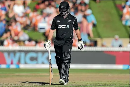  ?? PHOTO: PHOTOSPORT ?? Colin Munro had a series to forget with the bat during the England ODIS, with questions about his ability to balance the tempo of an ODI innings.