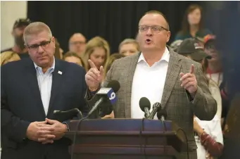  ?? STACEY WESCOTT/CHICAGO TRIBUNE ?? Republican attorney general candidate Thomas DeVore, right, rallies with governor candidate Darren Bailey at the Drake Hotel Oak Brook on Nov. 7.