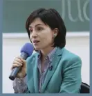  ??  ?? Republica Moldova este în impas politic de la începutul anului. După ce Maia Sandu a preluat, în decembrie 2020, funcția de șef al statului, Ion Chicu a demisionat din funcția de șef al guvernului. Președinte­le Maia Sandu a propus-o ca premier pe Natalia Gavriliță, în timp ce majoritate­a parlamenta­ră a propus-o pe Mariana Durleștean­u.