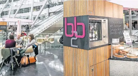  ?? FOTO: A. ENDERMANN ?? Das B2B-Café ist der letzte Gastro-Betrieb von Stockheim am Flughafen. Bis 2016 wurden am Airport zehn Millionen Euro Umsatz der Firma generiert.