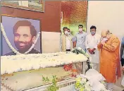  ?? PTI ?? Home minister Amit Shah pays tribute to Union minister Ramvilas Paswan in New Delhi on Friday.