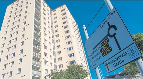  ?? Picture: Steven Brown. ?? Ravenscrai­g flats in Kirkcaldy, where there was unease among residents after the Grenfell Tower disaster.