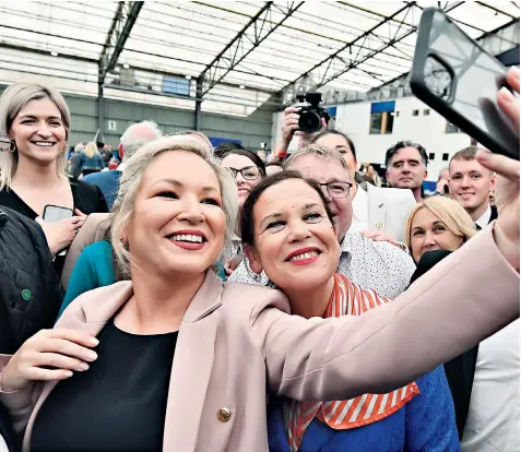  ?? ?? Michelle O’Neill, Sinn Fein leader in Northern Ireland, and Mary Lou McDonald, Sinn Fein president, on the second day of counting for the Northern Ireland Assembly election