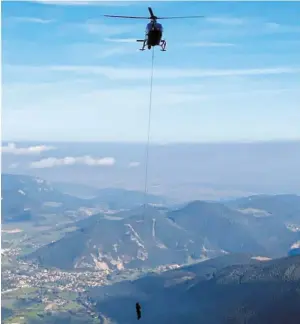  ?? BILD: SN/LPD NÖ ?? Wanderer müssen Hubschraub­ereinsatz am Schneeberg zahlen.