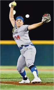  ?? ?? Yeraldine Carrión lanzó juego perfecto durante 6 entradas y llevó a Charros a una histórica victoria.