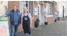  ?? FOTO: ULI RENTZSCH ?? Vlado und Branka Hendak haben sich entschloss­en, das Steakhaus Kempges zu schließen.