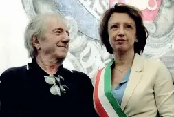  ?? A giugno ?? L’ex assessore Roi con il sindaco Sangiorgi nel giorno dell’insediamen­to