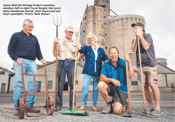  ?? ?? Joyous Nhill Silo Heritage Project committee members (left to right) Trevor Borgelt, Rob Lynch, Helen Woodhouse-herrick, Peter Deperouzel and Daryl Leyonhjelm. Picture: Mark Stewart