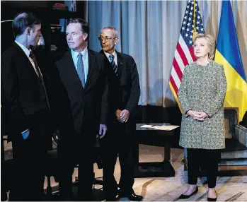  ?? MELINA MARA/THE WASHINGTON POST ?? During the 2016 election campaign, Jake Sullivan, at left, suggested to Hillary Clinton that her prescripti­on-heavy speeches were missing the point with the electorate.
