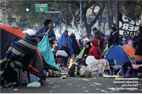  ??  ?? Urgence La pauvreté toucherait aujourd’hui près d’un tiers des familles argentines.