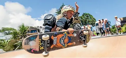  ?? SIMON O’CONNOR/STUFF ?? Indica Corcoran, 9, swapped his surfboard for a skateboard at the Oakura Skate Jam.