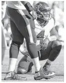  ?? Brett Coomer / Houston Chronicle ?? Deshaun Watson surveys the situation after the Texans came up short on a third-down play late in Sunday’s game, with the decision not to go for it on fourth down.