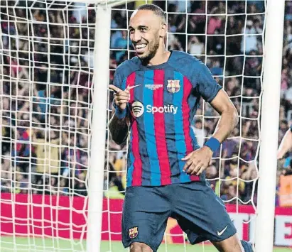  ?? EP ?? Aubameyang celebrant el gol que va marcar a la segona part del Gamper contra el Pumas