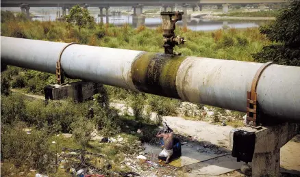  ?? REUTERS ?? La Organizaci­ón de las Naciones Unidas prevé un déficit de agua de 40 por ciento en 2030