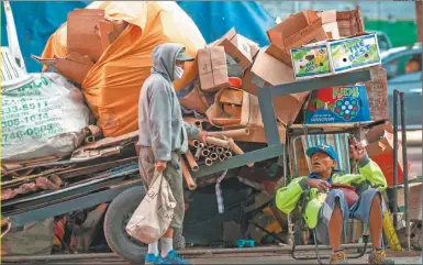  ?? CEDOC PERFIL ?? DRAMA. Según datos oficiales, la indigencia en la Ciudad se duplicó al 15,7% en el segundo trimestre.