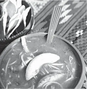  ?? Alex Martinez ?? Sopa de Fideo (vermicelli soup) is a dish featured in “The Enchilada Queen Cookbook” by Sylvia Casares.