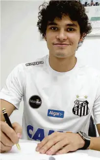  ?? Ivan Storti/Santos FC ?? O lateral esquerdo Dodô, de 26 anos, chega para resolver os problemas de sua posição no Santos