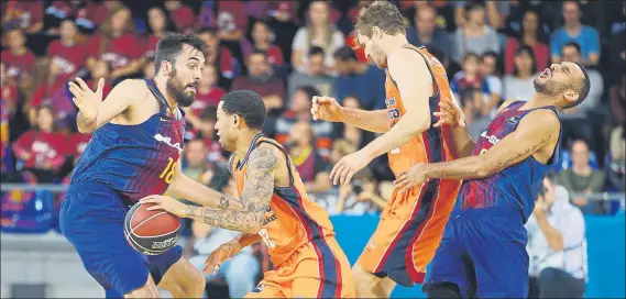  ?? FOTO: PEP MORATA ?? Imagen de un partido disputado esta temporada entre el Valencia Basket y el FC Barcelona Lassa