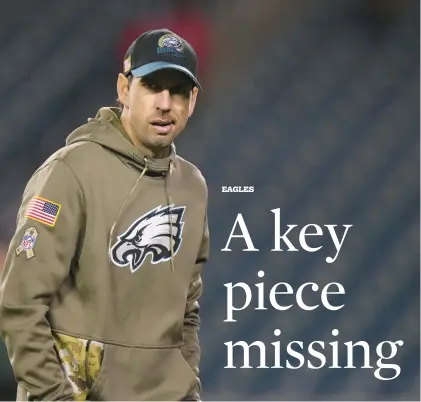  ?? MATT SLOCUM/AP ?? Eagles offensive coordinato­r Shane Steichen watches warmups before a 2022 game in Philadelph­ia.