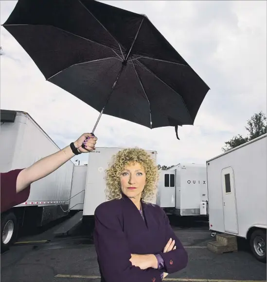  ?? Francine Orr Los Angeles Times ?? EDIE FALCO, ready for a scene as Leslie Abramson, was attracted to the series by the complicate­d dynamics. “Things are never what they seem,” the actress says.