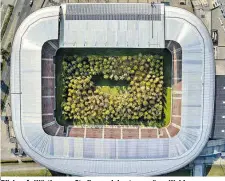  ??  ?? Blick aufs Wörthersee-Stadion und den temporären Wald