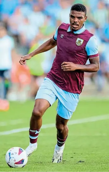  ?? GETTY IMAGES/FRAN SANTIAGO Picture: ?? TIME TO EXPLAIN: Lyle Fosterof Burnley FC in action. Bafana Bafana coach Hugo Broos will try to speak directly to Burnley striker Foster to get clarity on his situation with the national team.