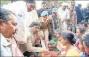  ?? PTI PHOTO ?? Chief minister Hemant Soren meets family members of those killed allegedly by Pathalgadi movement supporters, in West Shingbhum district of Jharkhand on Thursday.