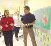  ?? Photo by BENING BATUIGAS ?? Alice Eduardo with Dr. Gerardo Legaspi at the children’s ward of PGH.