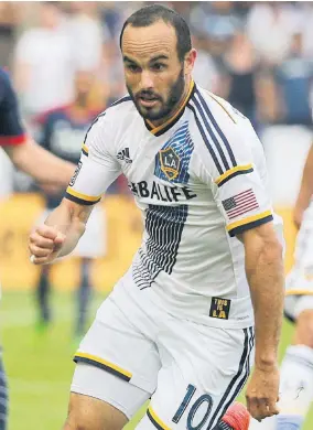  ??  ?? Con el LA Galaxy, el talentoso jugador ganó varios títulos en la MLS.