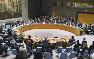  ?? (Manuel Elias/UN) ?? THE UN Security Council chamber is seen as the US representa­tive signals her country’s abstention in the December 23 vote on Resolution 2334 in New York.