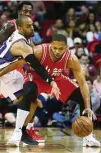  ?? Jon Shapley / Houston Chronicle ?? Rockets guard Eric Gordon is expected to be back on the job today after missing two games.