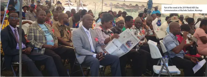  ??  ?? Part of the crowd at the 2019 World AIDS Day Commemorat­ions at Mucheke Stadium, Masvingo