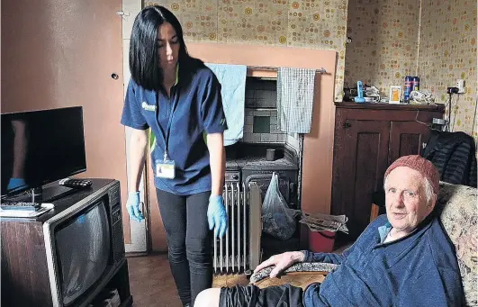  ?? PHOTOS: CRAIG BAXTER ?? Care from health workers such as Helen Cockerell mean Brian Sinclair (87) can continue to live in the Forbury house which has been home for more than 40 years.