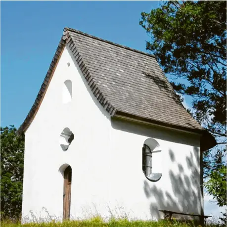  ?? Für Bauphysik Foto: Fraunhofer-Institut ?? Die Frauenberg-Kapelle in Sufferloh musste wegen eines Feuchtepro­blems immer wieder saniert werden.