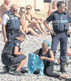  ?? Pictures: REUTERS, EPA, VANTAGE NEWS ?? Controvers­ial photo in Nice that sparked internatio­nal outcry