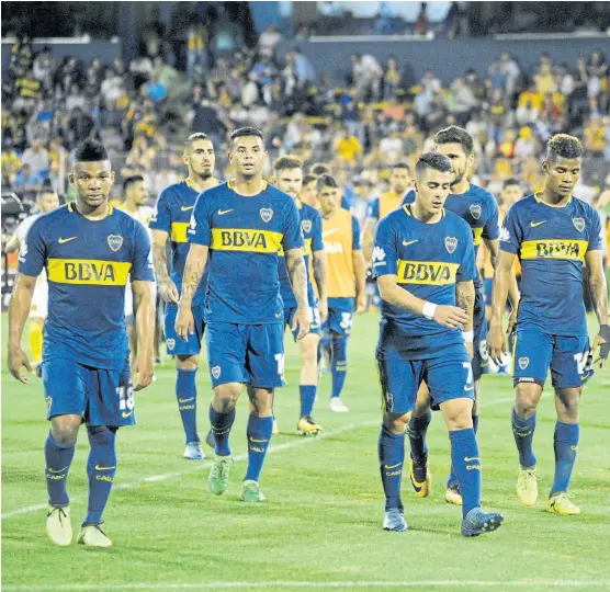  ?? M. manera ?? Barrios, Benítez, Cardona, Pavón, Magallán y Fabra se van desilusion­ados de Arroyito; Boca cedió una buena ventaja en la cima