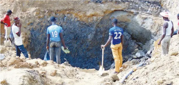  ?? Tadaferua Ujorha ?? The huge tin mine at Dogo PHOTOS: