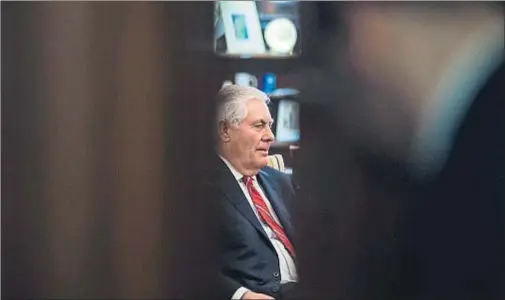  ?? ZACH GIBSON / AFP ?? Rex Tillerson, una fortuna hecha a la sombra de la primera petrolera mundial