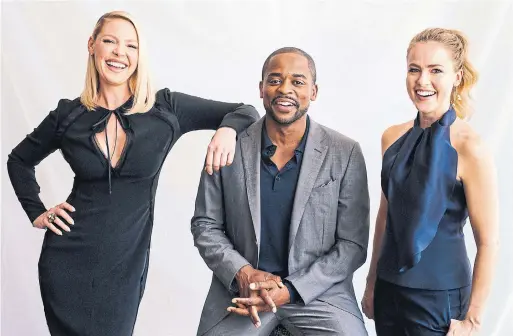  ?? MARK SOMMERFELD/THE NEW YORK TIMES ?? The eighth season of Suits reinvents itself with both new and familiar faces, including Katherine Heigl, left, Dulé Hill and Amanda Schull.