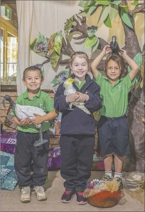  ??  ?? Creativity inspires the minds of kids, recycling Dubbo Photo News in their pursuit of artistic endeavours. PHOTO: DUBBO PHOTO NEWS/EMY LOU