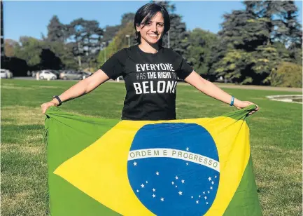  ?? JAMIL CHADE / ESTADÃO ?? Reconhecid­a. ‘No Brasil, pela 1ª vez, andei como uma pessoa, e não como uma sombra’, disse a nova cidadã nacional