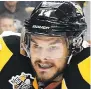  ??  ?? Chris Kunitz