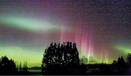  ?? PHOTO: PETER JACKSON ?? An image of Aurora Australis captured near Te Anau.