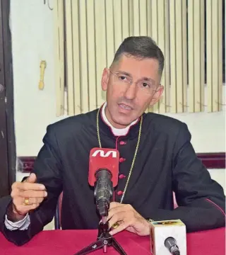  ?? NEPTALÍ PALMA ?? ► El arzobispo de Portoviejo, Eduardo José Castillo Pino, anunció que en febrero del 2020 se reunirá la Asamblea General Diocesana para planear las actividade­s pastorales de ese año.