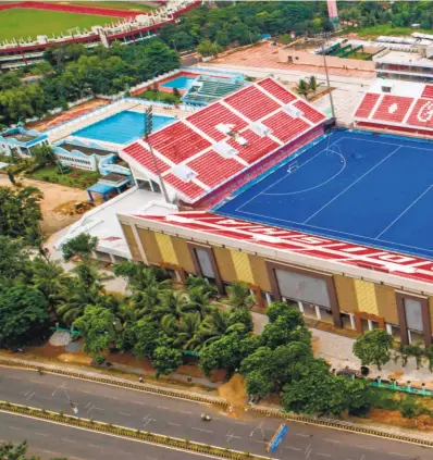  ?? BISWARANJA­N ROUT ?? A view of the venue: The Kalinga hockey stadium in Bhubaneswa­r looks spic and span before the World Cup.