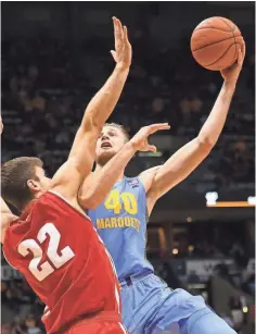  ?? JOURNAL SENTINEL FILES ?? Luke Fischer worked out for the Bucks one day after his graduation from Marquette. He has also worked out with the Lakers.