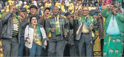  ?? Picture: AFP ?? TOP LEADERS: President Jacob Zuma, second from right, and other top ANC leaders sing and dance with supporters at the party’s 105th anniversar­y celebratio­ns in Soweto