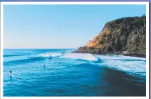  ?? Picture: LUKE WORKMAN (Instagram: @Photos_13_) ?? Surfers getting barrelled at Burleigh Hill.