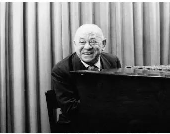  ??  ?? Der „Klavierhum­orist“Hermann Leopoldi war einer der bedeutends­ten österreich­ischen Entertaine­r