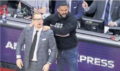  ?? STEVE RUSSELL TORONTO STAR FILE PHOTO ?? The NBA issued a warning to hip-hop star Drake after his mid-game shoulder massage of Raptors coach Nick Nurse on May 21.